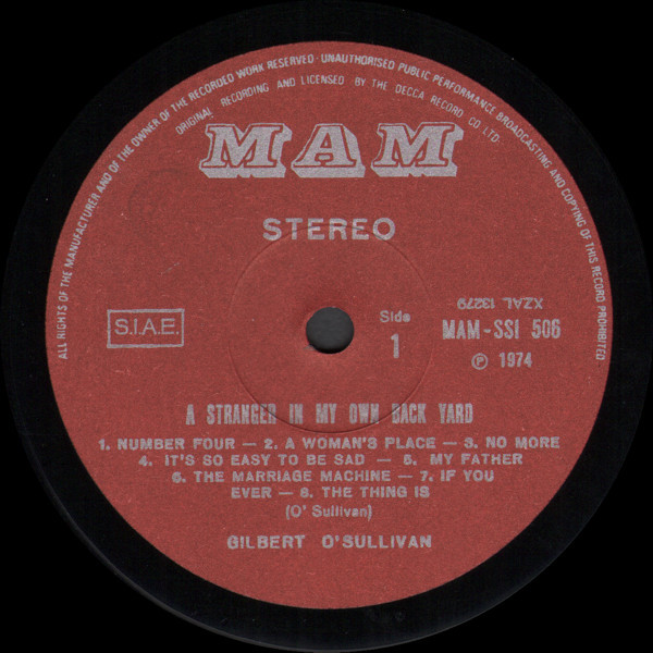 Gilbert O'Sullivan - A Stranger In My Own Back Yard | MAM (MAM-SSI 506) - 2 Gilbert O'Sullivan - A Stranger In My Own Back Yard | MAM (MAM-SSI 506) - 2