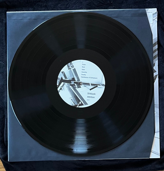 Slikback - Attrition | Planet Mu (ZIQ477) - 3 Slikback - Attrition | Planet Mu (ZIQ477) - 3