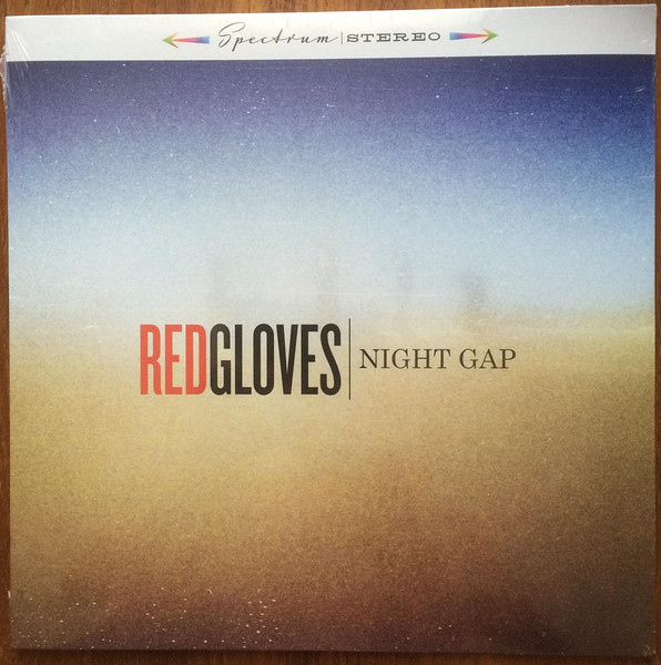 Red Gloves - Night Gap | Vouhvoue (VOUHRDS66610) - 2 Red Gloves - Night Gap | Vouhvoue (VOUHRDS66610) - 2