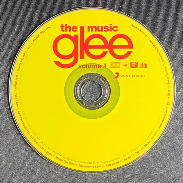 Glee Cast - Glee: The Music, Volume 1 | Columbia (88697 54090 2) - 4 Glee Cast - Glee: The Music, Volume 1 | Columbia (88697 54090 2) - 4