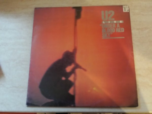 U2 - Live "Under A Blood Red Sky" | Island Records (IMA 3) - 2