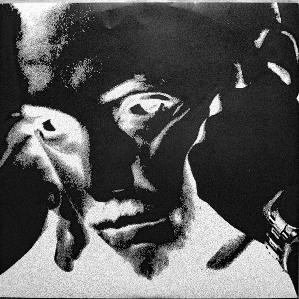 C. Tangana - Bien:( | Sony Music (19439802601) - 3 C. Tangana - Bien:( | Sony Music (19439802601) - 3