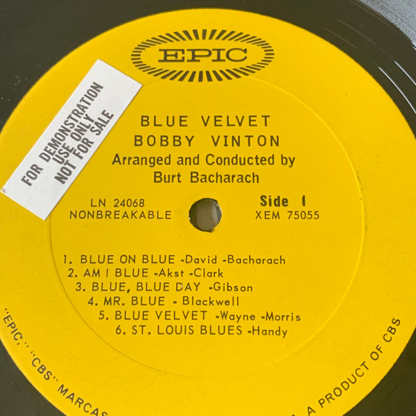 Bobby Vinton - Blue Velvet | Epic (LN 24068) - 3 Bobby Vinton - Blue Velvet | Epic (LN 24068) - 3