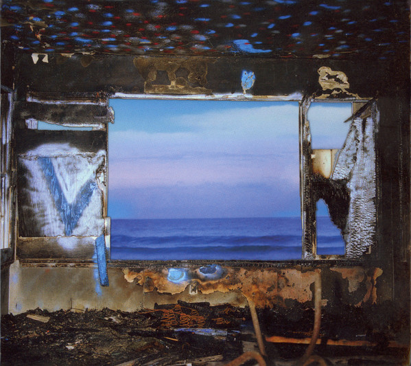 Deerhunter - Fading Frontier | 4AD (CAD 3521 CD) - main