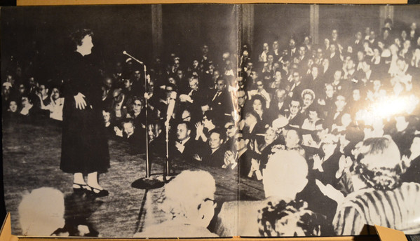 Edith Piaf - Edith Piaf At Carnegie Hall 13th January 1957 | EMI (8E 166 15316/17) - 2