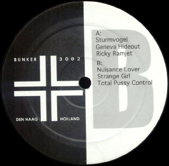 Legowelt - Pimpshifter | Bunker Records (BUNKER 3002) - 2
