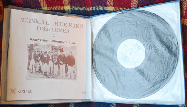 Banda De Música Ciudad De Hondarribia - Euskal - Herriko Folklorea 2 Hondarribiko Ondare Musikala | Elkar (ELK 200) - main