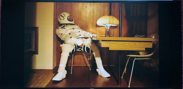 Idles - Crawler | Partisan Records (PTKF3014-8) - 4
