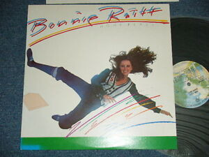 Bonnie Raitt - Home Plate | Warner Bros. Records (P-10082W) - 2 Bonnie Raitt - Home Plate | Warner Bros. Records (P-10082W) - 2