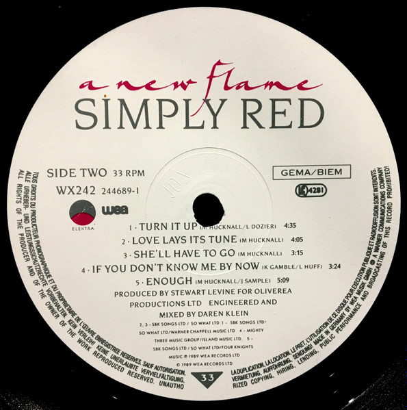 Simply Red - A New Flame | Elektra (WX 242) - 4