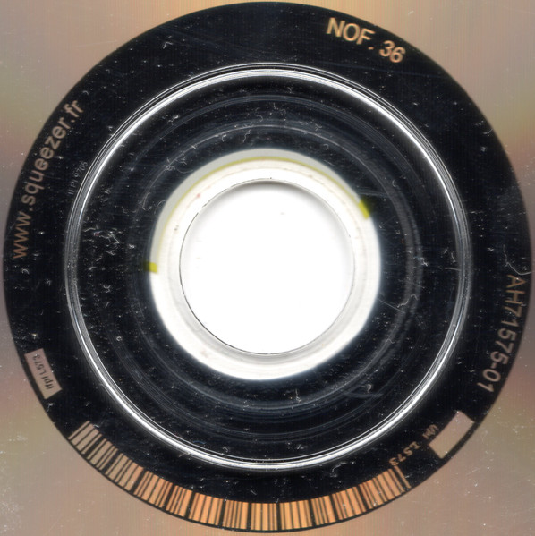 Oumou Sangare - Mogoya | No Format (NOF.36) - 4 Oumou Sangare - Mogoya | No Format (NOF.36) - 4