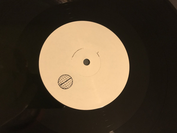 Silent Manifesto - Trago Amargo | newArray (NA001LP) - 2 Silent Manifesto - Trago Amargo | newArray (NA001LP) - 2