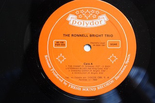 The Ronnell Bright Trio - The Ronnell Bright Trio | Fresh Sound Records (FSR-559) - 3 The Ronnell Bright Trio - The Ronnell Bright Trio | Fresh Sound Records (FSR-559) - 3