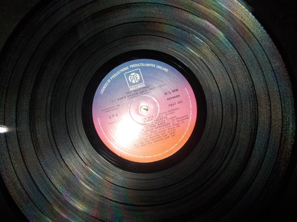 The Searchers - The Searchers | Arnaldo Trindade & Cia. Lda. (PBAT 002) - 3