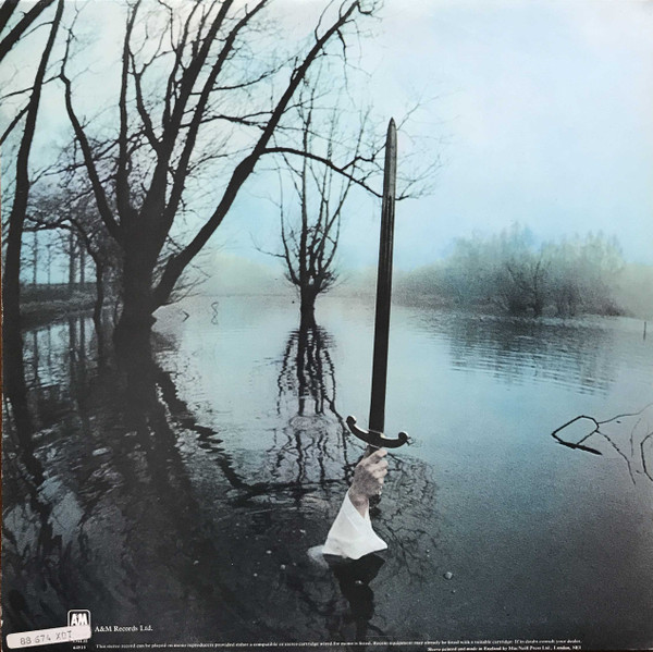 Rick Wakeman - The Myths And Legends Of King Arthur And The Knights Of The Round Table | A&M Records (88 674 XOT) - 3