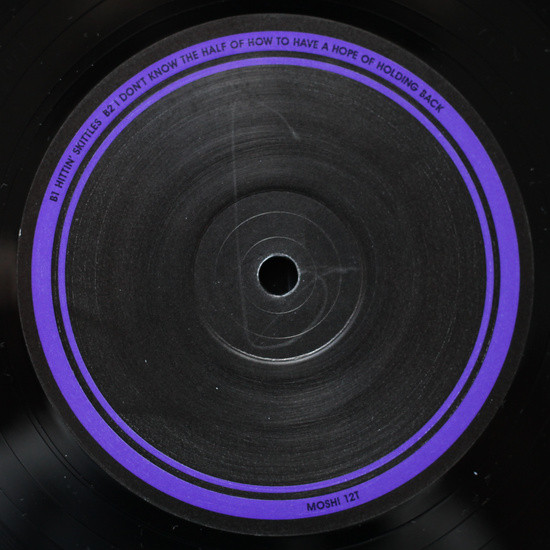 Hot Chip - Playboy | Moshi Moshi Records (moshi 12t) - 4