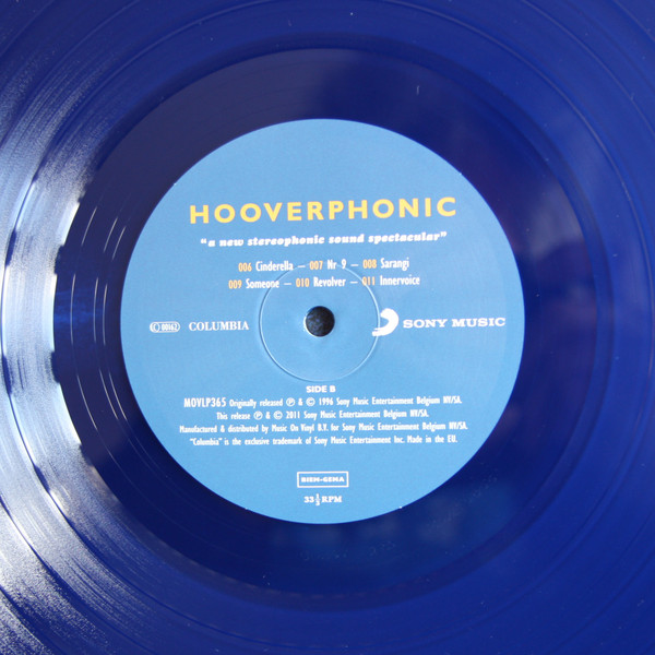 Hooverphonic - A New Stereophonic Sound Spectacular | Music On Vinyl (MOVLP365) - 3