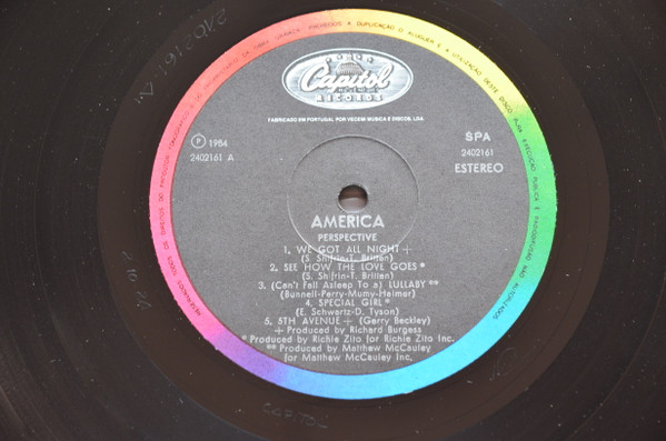 America - Perspective | Capitol Records (2402161) - 3