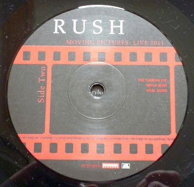 Rush - Moving Pictures: Live 2011 | Roadrunner Records (RRCAR 7660-1) - 4 Rush - Moving Pictures: Live 2011 | Roadrunner Records (RRCAR 7660-1) - 4