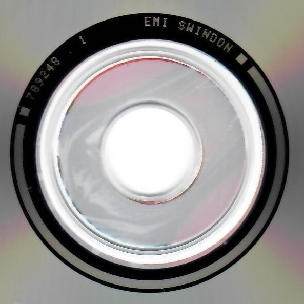Iron Maiden - A Real Dead One | EMI United Kingdom (0777 7 89248 2 1) - 4