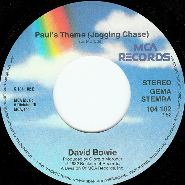 David Bowie - Cat People (Putting Out Fire) | MCA Records (104 102) - 4 David Bowie - Cat People (Putting Out Fire) | MCA Records (104 102) - 4