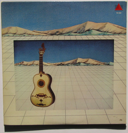 Júlio Pereira - Braguesa | Triângulo (TR-004) - 2 Júlio Pereira - Braguesa | Triângulo (TR-004) - 2