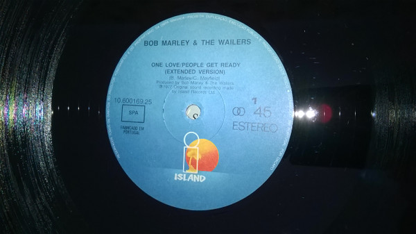 Bob Marley & The Wailers - One Love / People Get Ready | Island Records (10.600169.25) - 3 Bob Marley & The Wailers - One Love / People Get Ready | Island Records (10.600169.25) - 3