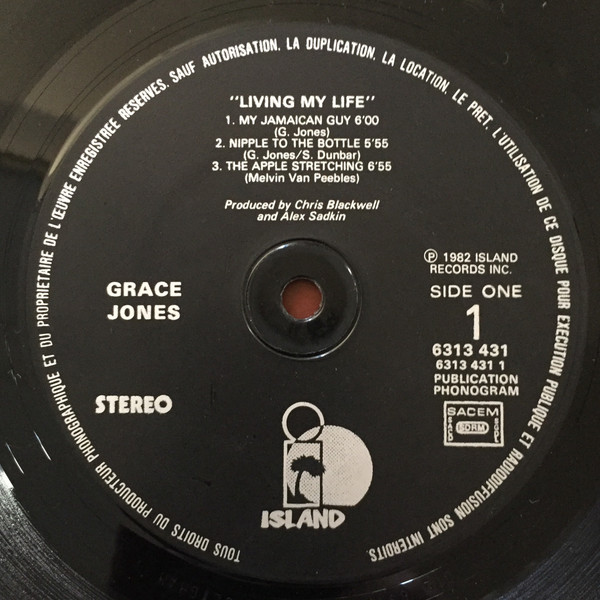 Grace Jones - Living My Life | Island Records (6313 431) - 2
