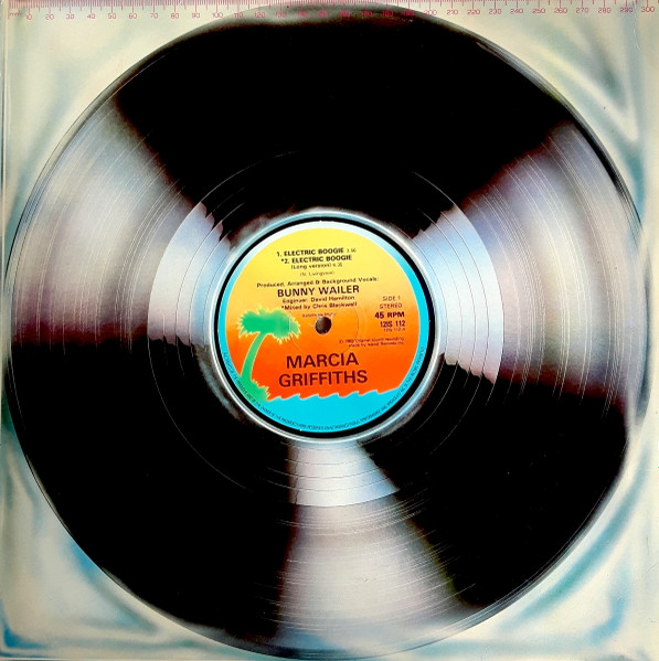Marcia Griffiths - Electric Boogie | Island Records (12 IS 112)