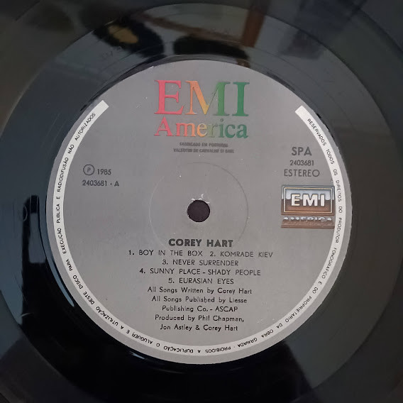 Corey Hart - Boy In The Box | EMI America (2403681) - 2