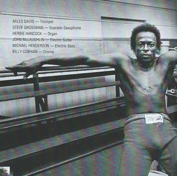 Miles Davis - A Tribute To Jack Johnson | Columbia (COL 519264 2) - 4
