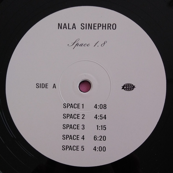 Nala Sinephro - Space 1.8 | Warp Records (WARPLP324) - 3 Nala Sinephro - Space 1.8 | Warp Records (WARPLP324) - 3