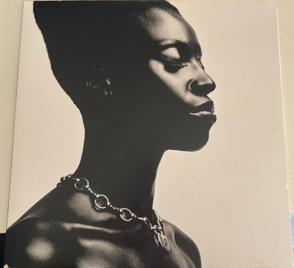 Skye - Keeping Secrets | Skyewards Recordings (SKYELP001)