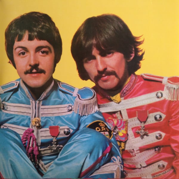 The Beatles - Sgt. Pepper's Lonely Hearts Club Band | Parlophone (PCS 7027) - 3 The Beatles - Sgt. Pepper's Lonely Hearts Club Band | Parlophone (PCS 7027) - 3
