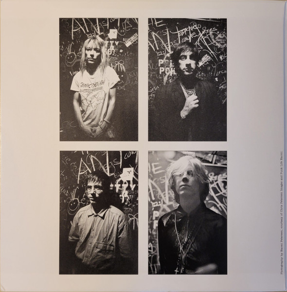 Sonic Youth - Hold That Tiger | Superior Viaduct (SV212) - 2 Sonic Youth - Hold That Tiger | Superior Viaduct (SV212) - 2