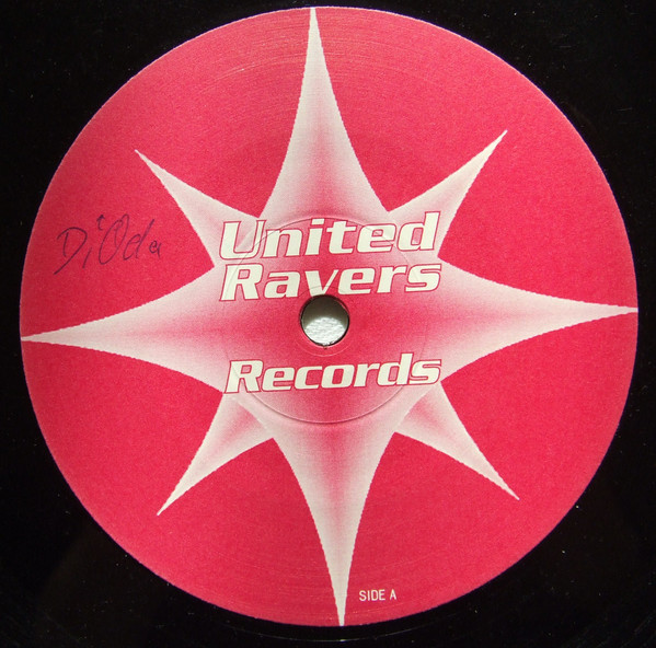 Code-40 - Aural Harmony | United Ravers Records (URR-040-12) - 2 Code-40 - Aural Harmony | United Ravers Records (URR-040-12) - 2