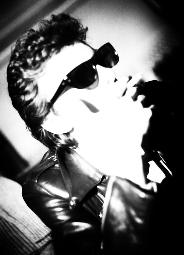 Thomas Leer - 1979 | Dark Entries (DE-155) - 3