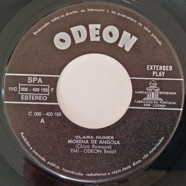 Clara Nunes - Morena De Angola | Odeon (11C 006 420155 F) - main
