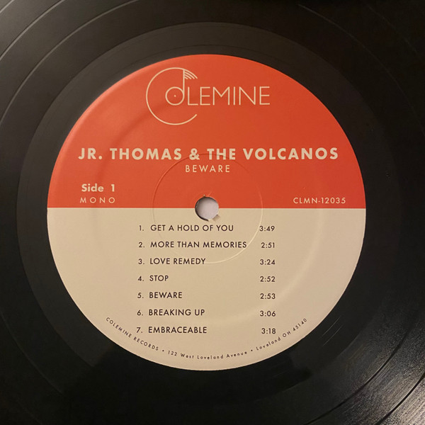 Jr. Thomas & The Volcanos - Beware | Colemine Records (CLMN-12035) - 3 Jr. Thomas & The Volcanos - Beware | Colemine Records (CLMN-12035) - 3