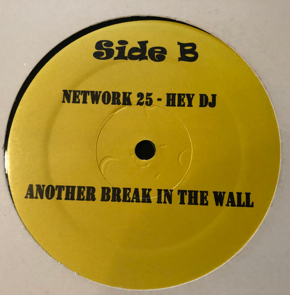 Various - Untitled | Not On Label (Armand Van Helden) (BASS-001) - 2 Various - Untitled | Not On Label (Armand Van Helden) (BASS-001) - 2