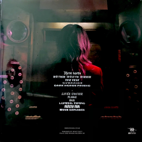 Billy Nomates - Metal Horse | Invada (INV 321 LP) - 3 Billy Nomates - Metal Horse | Invada (INV 321 LP) - 3