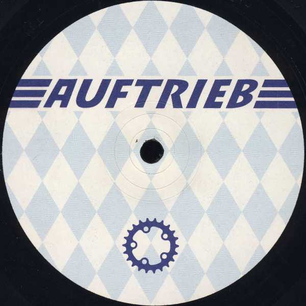 Auftrieb - Oktoberfest | Auftrieb (AUFTRIEB 8) - 2