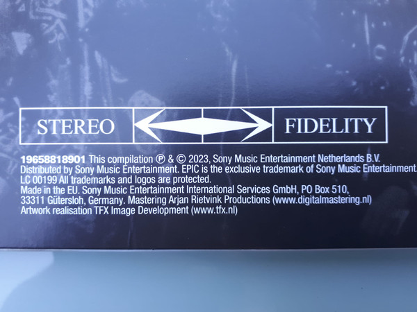 Johnny Cash - His Ultimate Collection | Sony Music (19658820231) - 3