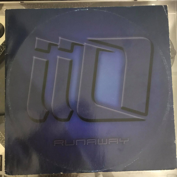 iiO - Runaway | Blanco Y Negro (MX 1542 N)