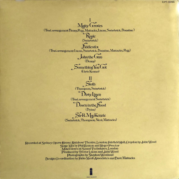 Fairport Convention - Fairport Live Convention | Island Records (ILPS 9285) - 2 Fairport Convention - Fairport Live Convention | Island Records (ILPS 9285) - 2
