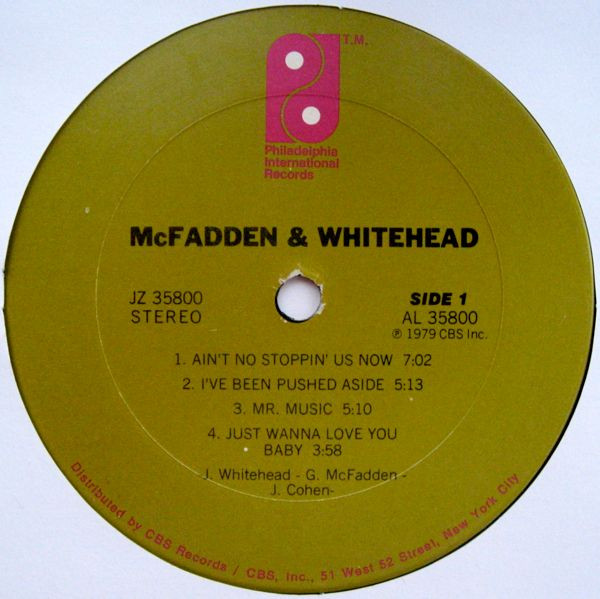 McFadden & Whitehead - McFadden & Whitehead | Philadelphia International Records (JZ 35800) - 4 McFadden & Whitehead - McFadden & Whitehead | Philadelphia International Records (JZ 35800) - 4