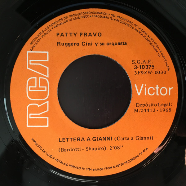 Patty Pravo - La Bambola (En Español) | RCA Victor (3-10375) - 4
