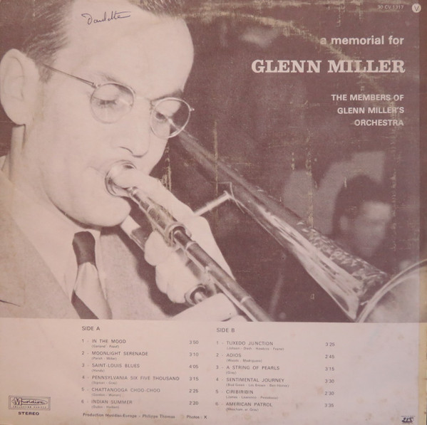 The Glenn Miller Orchestra - A Memorial For Glenn Miller | Musidisc (30 CV 1317) - 2