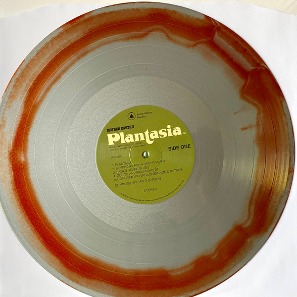 Mort Garson - Mother Earth's Plantasia | Sacred Bones Records (SBR-3030) - 4 Mort Garson - Mother Earth's Plantasia | Sacred Bones Records (SBR-3030) - 4