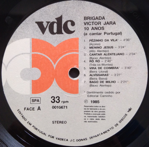 Brigada Victor Jara - 10 Anos (A Cantar Portugal) | VDC (0010671) - 3